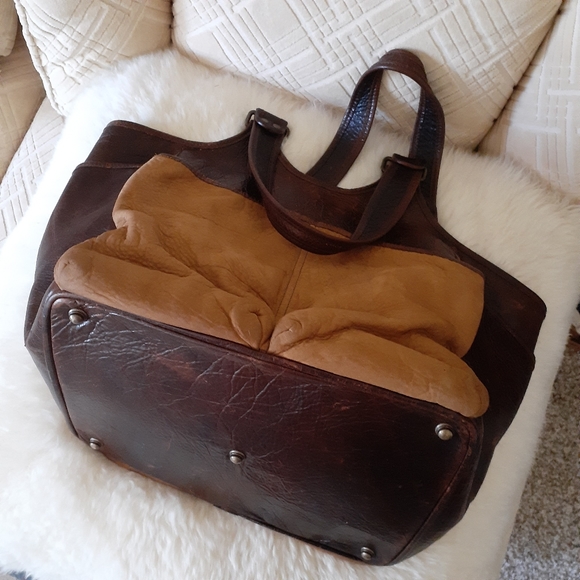 Moore and Giles Belle leather bag - Picture 3 of 16